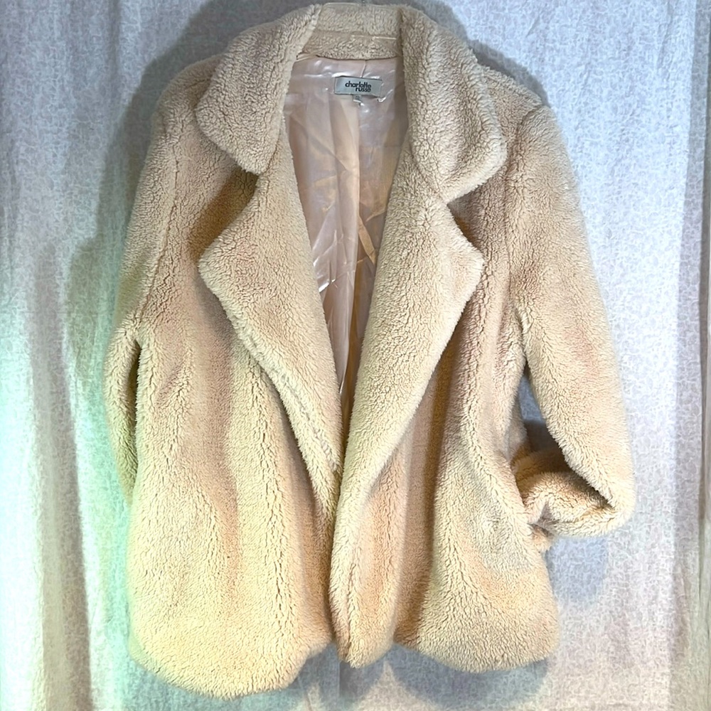 Charlotte Russe faux fur jacket in ivory sizeXL. Fun fashion piece